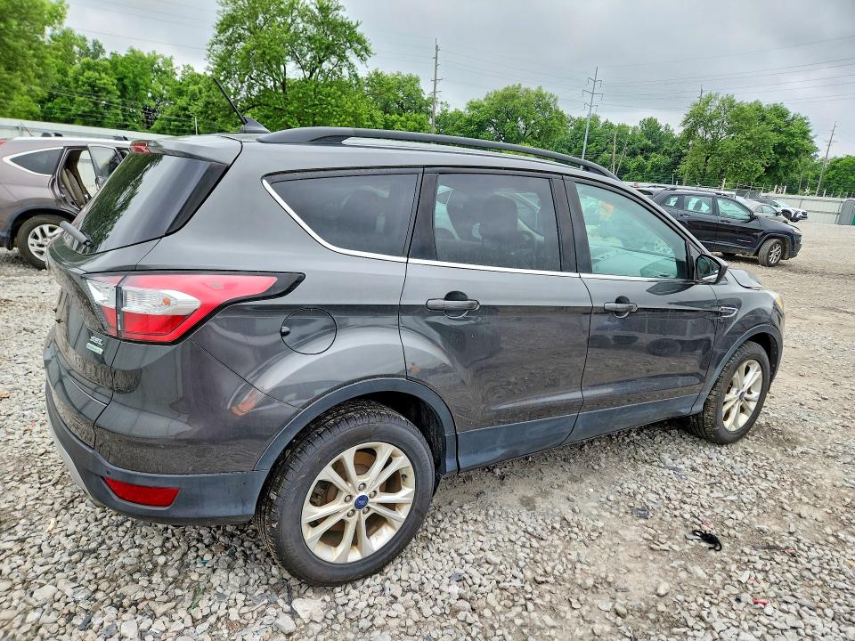 Продаж на аукціоні авто 2018 Ford Escape, vin: 1FMCU0HD1JUA78527, номер лоту: 57414586