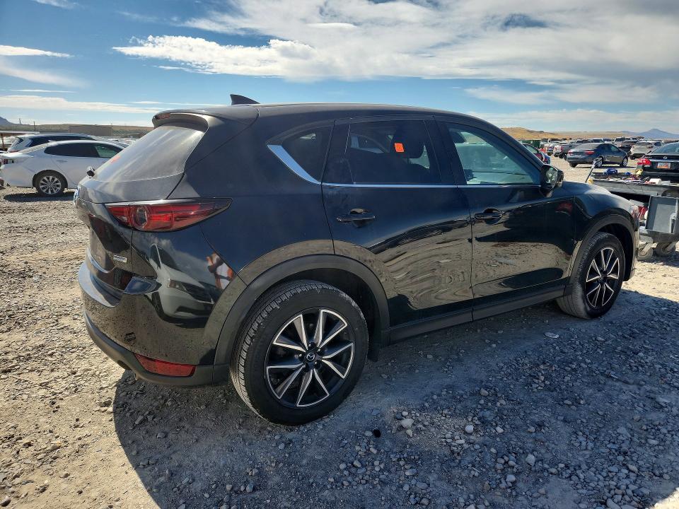 Продажа на аукционе авто 2018 Mazda Cx-5, vin: JM3KFBDM8J0360139, номер лота: 55434316