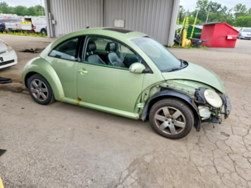 85635155 :رقم المزاد ، 3VWRG31C66M418997 vin ، 2006 Volkswagen New Beetle مزاد بيع