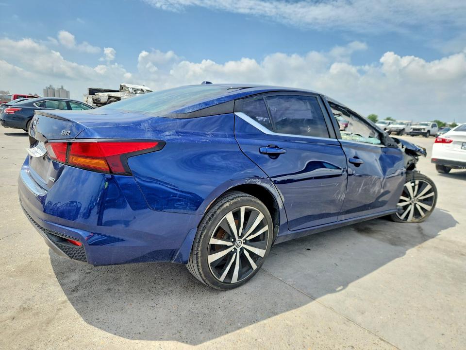 Продаж на аукціоні авто 2020 Nissan Altima, vin: 1N4BL4CW4LN322340, номер лоту: 57944556
