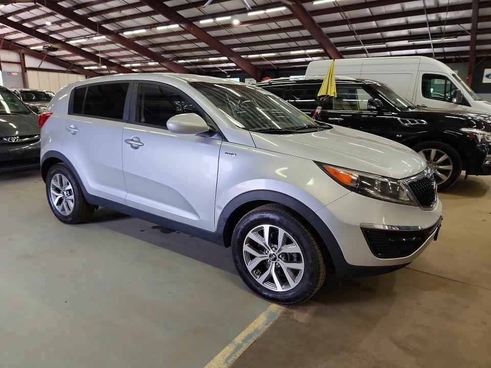 Продаж на аукціоні авто 2016 Kia Sportage, vin: KNDPBCAC8G7832304, номер лоту: 57156446