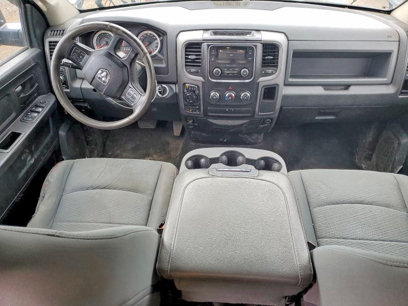 57304976 :رقم المزاد ، 1C6RR7FG2JS169475 vin ، 2018 Ram 1500 مزاد بيع