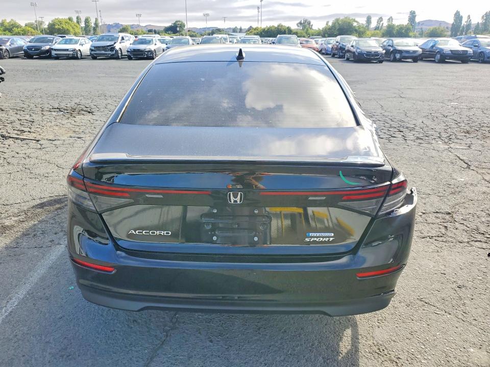 Продажа на аукционе авто 2025 Honda Accord, vin: 1HGCY2F58SA027532, номер лота: 58045356
