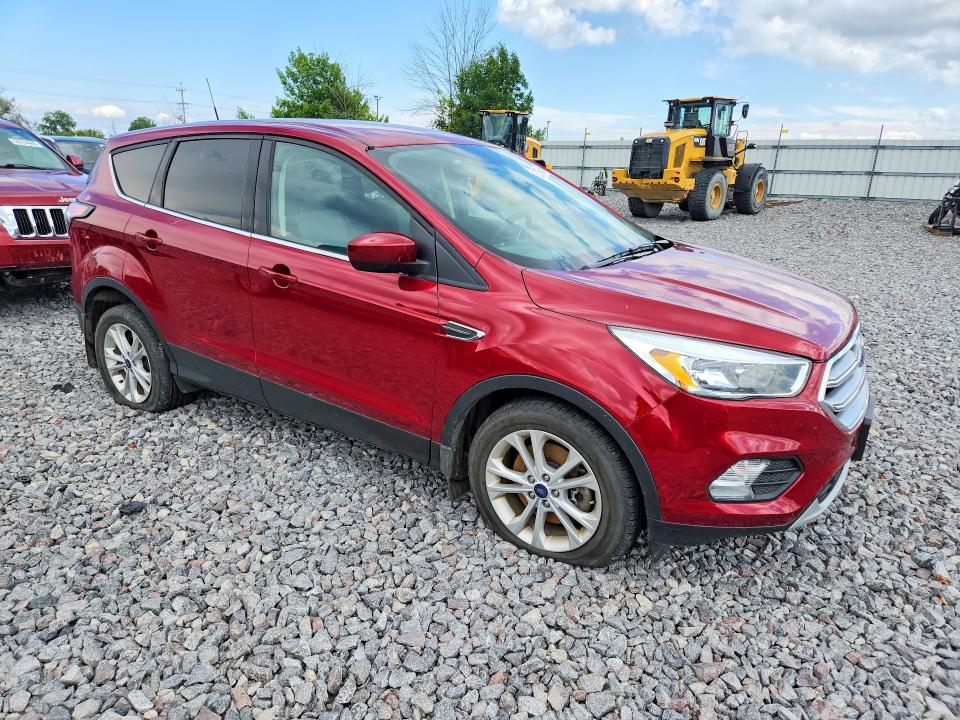 2017 Ford Escape მანქანა იყიდება აუქციონზე, vin: 1FMCU9G96HUC74703, აუქციონის ნომერი: 57317646