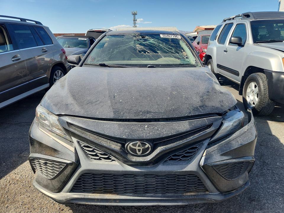 Продаж на аукціоні авто 2022 Toyota Camry, vin: 4T1G11AK1NU690533, номер лоту: 55467196