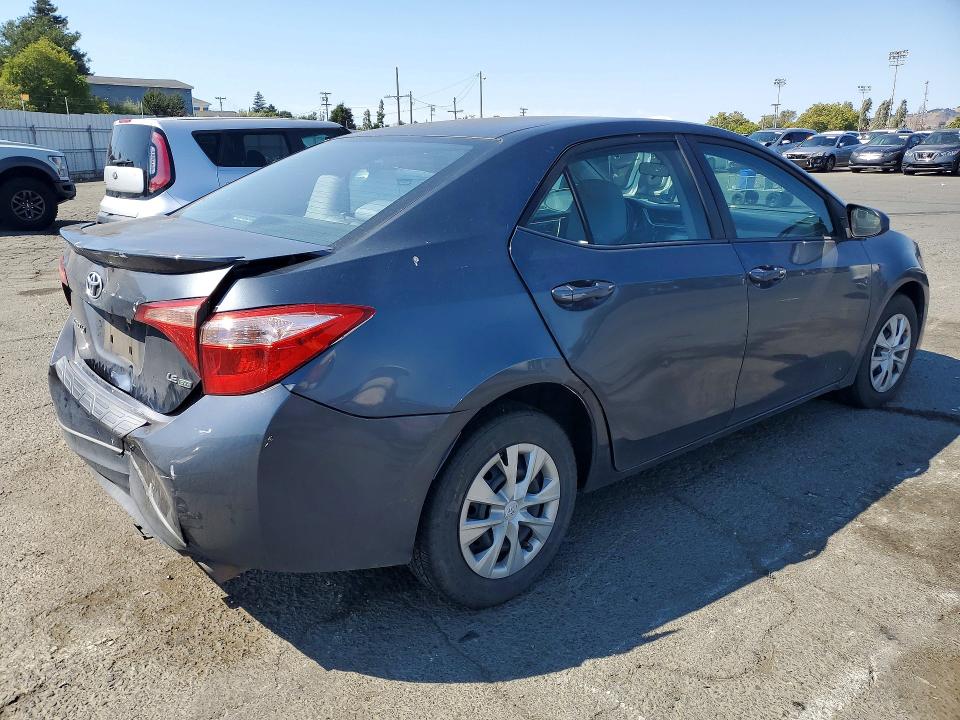 58267016 :رقم المزاد ، 5YFBPRHE0HP687281 vin ، 2017 Toyota Corolla مزاد بيع