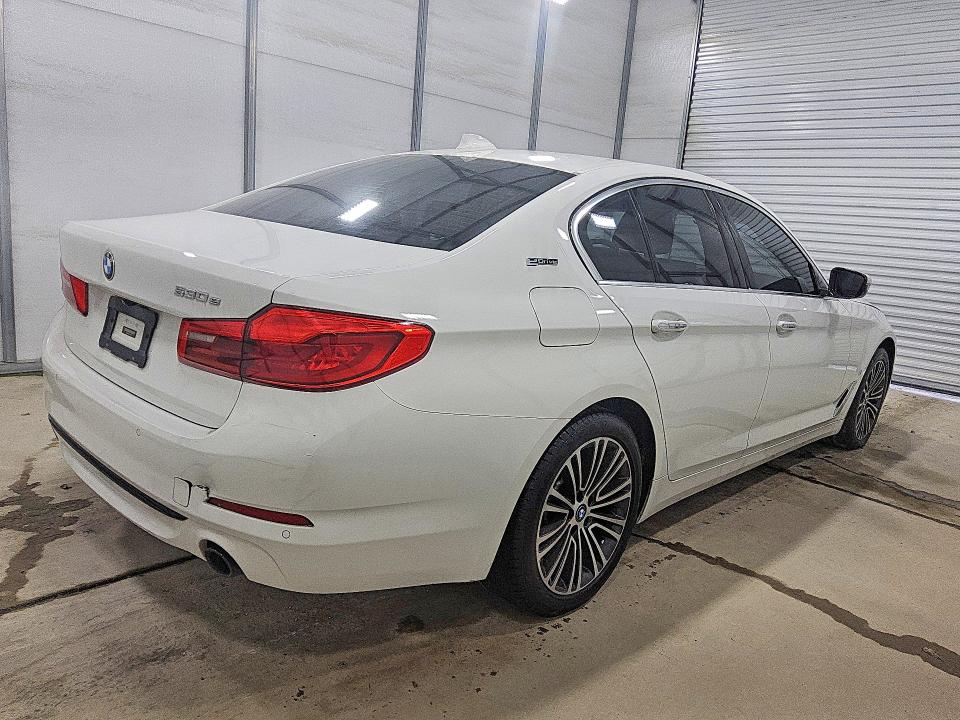Продажа на аукционе авто 2018 Bmw 530e, vin: WBAJA9C59JB033255, номер лота: 55778586