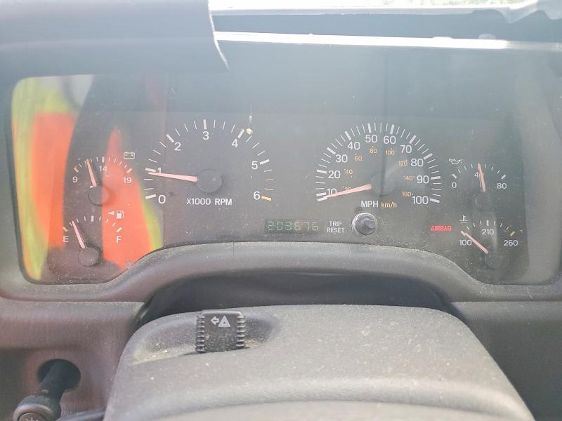 2001 Jeep Cherokee მანქანა იყიდება აუქციონზე, vin: 1J4FF48S41L614629, აუქციონის ნომერი: 59327626