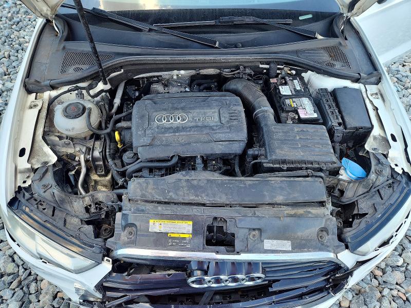 Продажа на аукционе авто 2019 Audi A3, vin: WAUBEGFF7KA125277, номер лота: 58572376