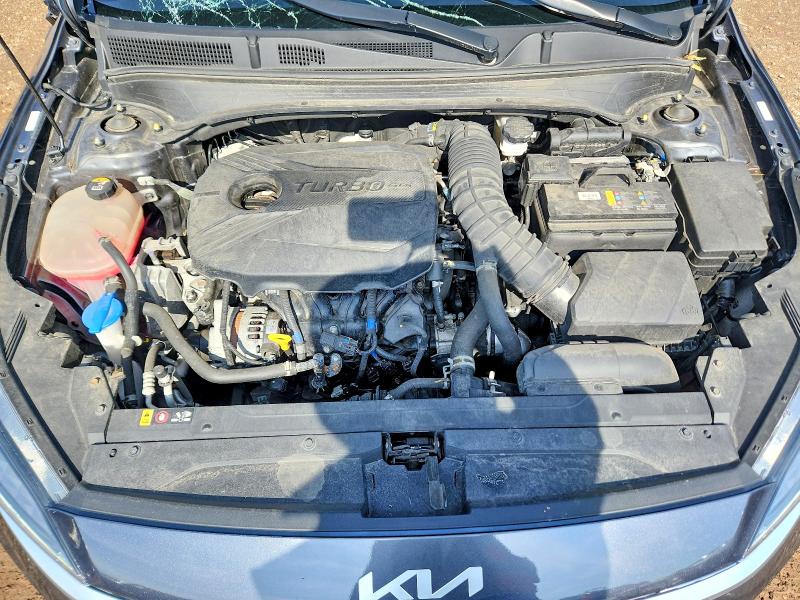 58256116 :رقم المزاد ، 3KPF44AC7NE493897 vin ، 2022 Kia Forte مزاد بيع