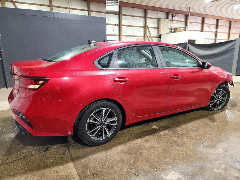 2023 Kia Forte მანქანა იყიდება აუქციონზე, vin: 3KPF24AD3PE527559, აუქციონის ნომერი: 57744656