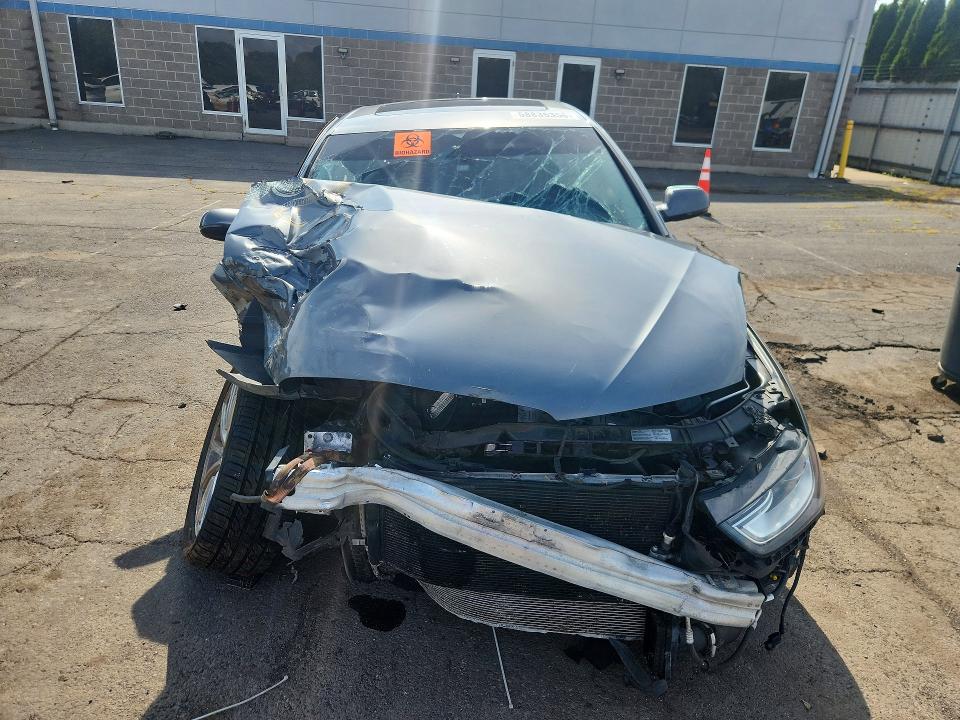 Продажа на аукционе авто 2014 Audi A4, vin: WAUFFAFL8EN004594, номер лота: 58835356