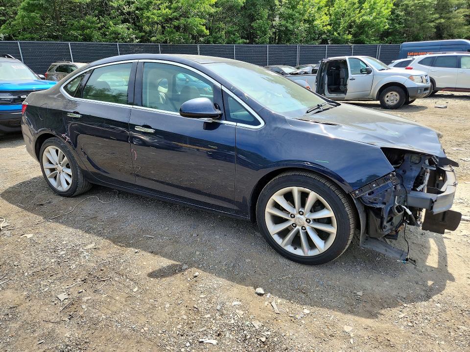 56328176 :رقم المزاد ، 1G4PS5SK5F4150025 vin ، 2015 Buick Verano مزاد بيع