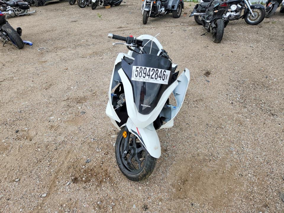 58942846 :رقم المزاد ، RLHKF471XNY100435 vin ، 2022 Honda Ww150 مزاد بيع