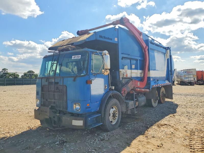 58812936 :رقم المزاد ، 5VCDC6JF68H205997 vin ، 2008 Autocar Llc Trashtruck مزاد بيع
