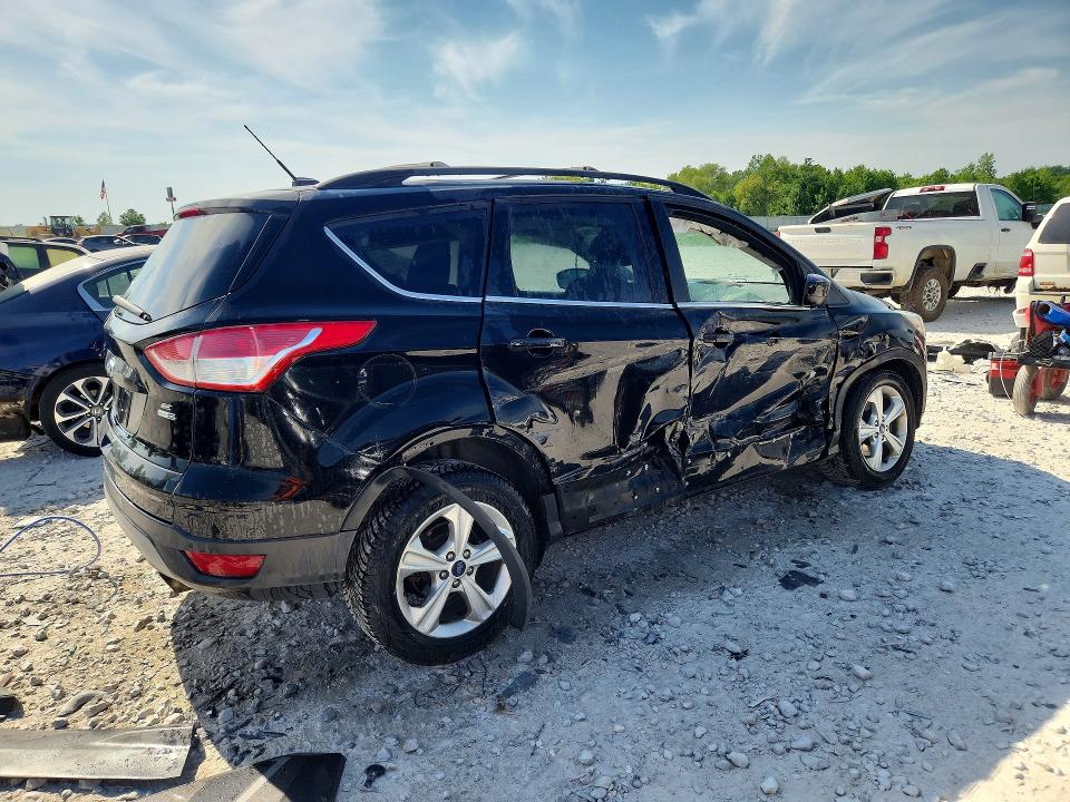 Продажа на аукционе авто 2016 Ford Escape, vin: 1FMCU9GX8GUA00321, номер лота: 56035966