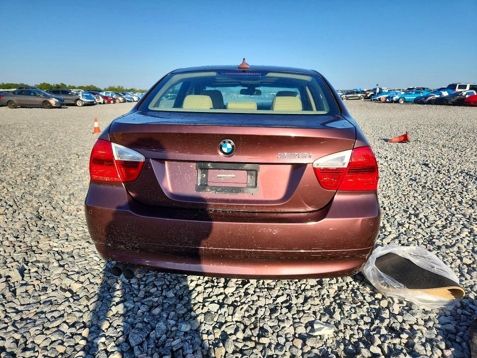 Продажа на аукционе авто 2007 Bmw 328, vin: WBAVA37587NE26697, номер лота: 57555826