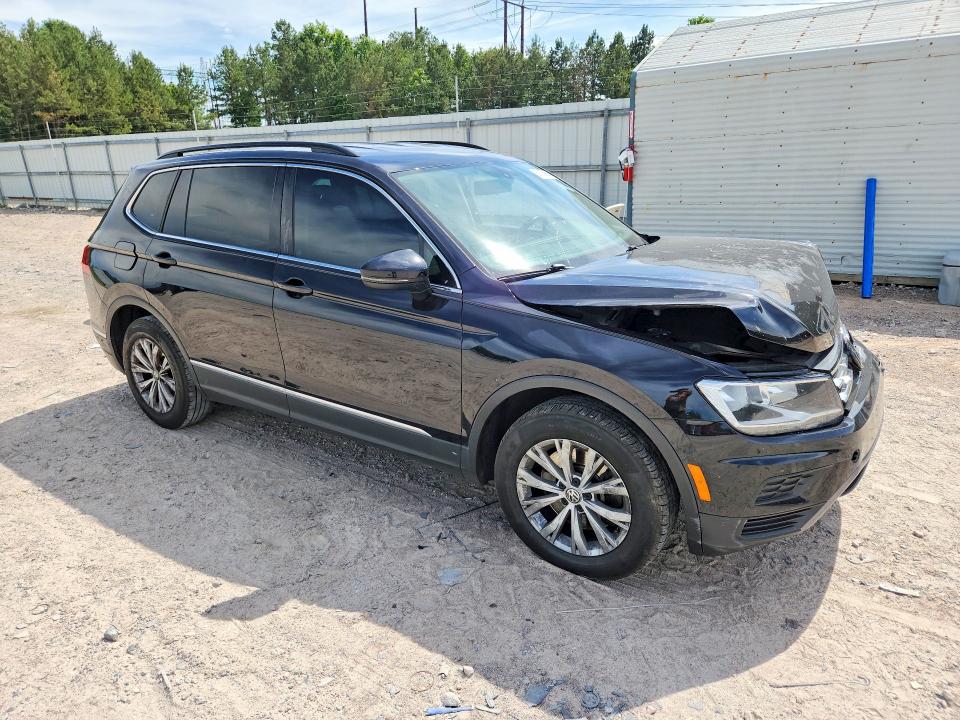 2018 Volkswagen Tiguan მანქანა იყიდება აუქციონზე, vin: 3VV3B7AX0JM049498, აუქციონის ნომერი: 57936956