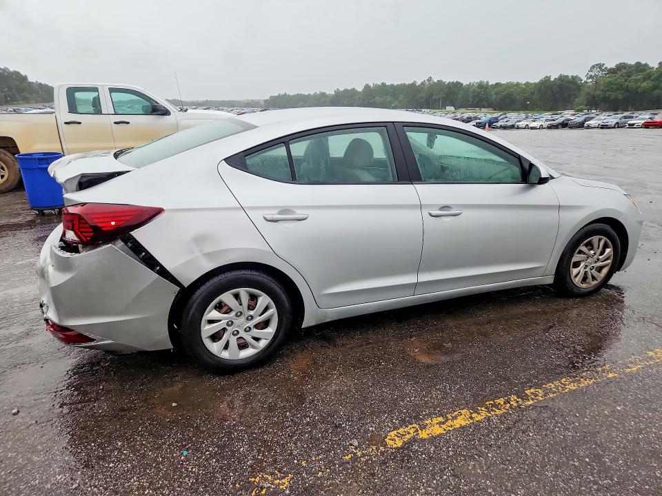 57739456 :رقم المزاد ، 5NPD74LF0KH470104 vin ، 2019 Hyundai Elantra مزاد بيع