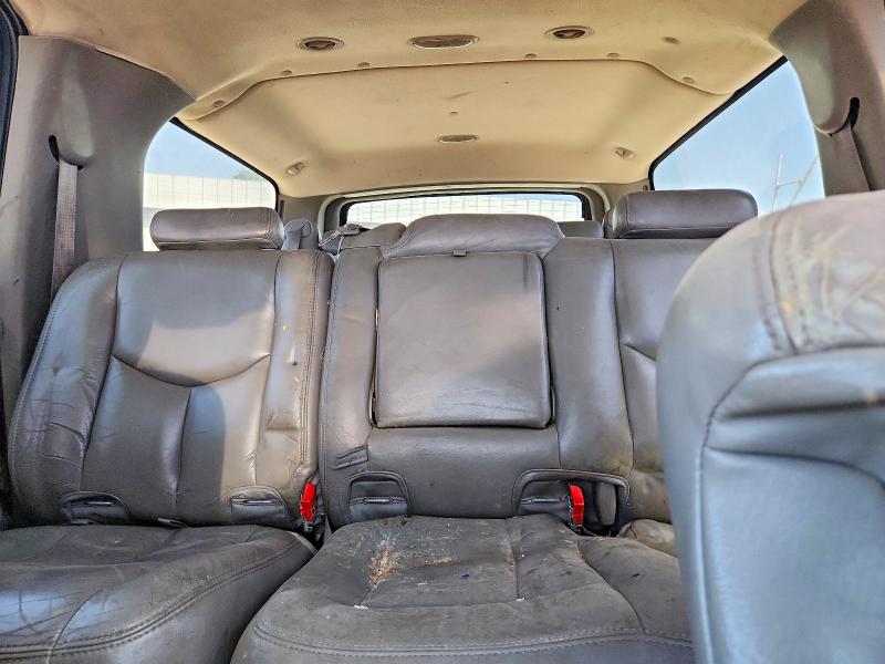 57590306 :رقم المزاد ، 3GNEC16T03G298917 vin ، 2003 Chevrolet Suburban مزاد بيع