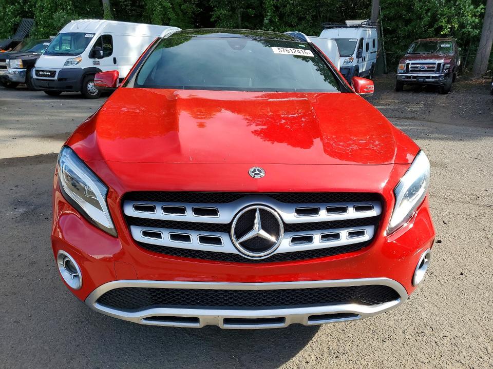 57612416 :رقم المزاد ، WDCTG4EB4KU014130 vin ، 2019 Mercedes-benz Gla مزاد بيع