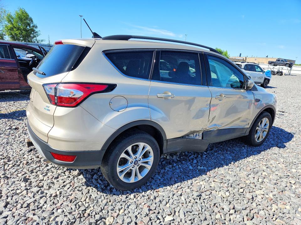 57852686 :رقم المزاد ، 1FMCU9GD9JUA97817 vin ، 2018 Ford Escape مزاد بيع