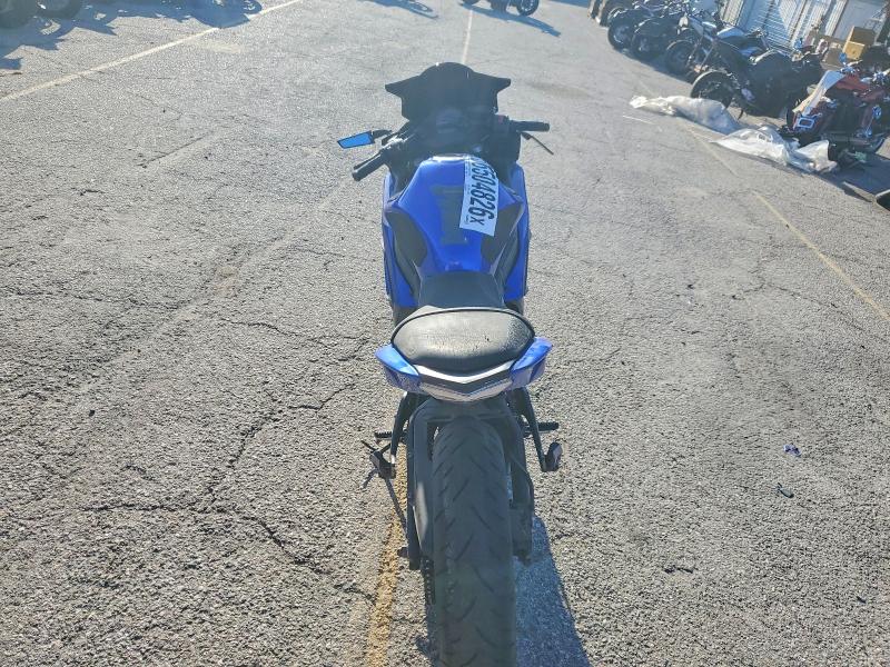 56504826 :رقم المزاد ، JKAEXEE17DDA14067 vin ، 2013 Kawasaki Ex650 مزاد بيع