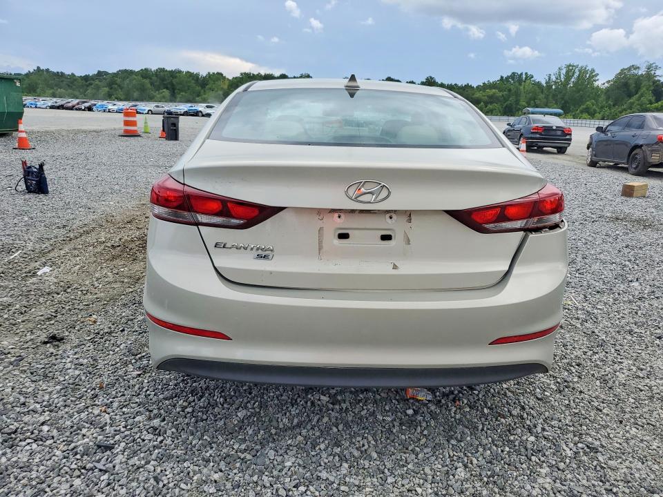 56928016 :رقم المزاد ، KMHD74LF0HU380011 vin ، 2017 Hyundai Elantra مزاد بيع