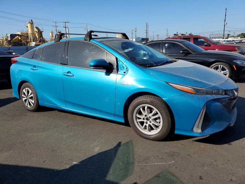 Auction sale of the 2017 Toyota Prius Prime, vin: JTDKARFP0H3059915, lot number: 56843156