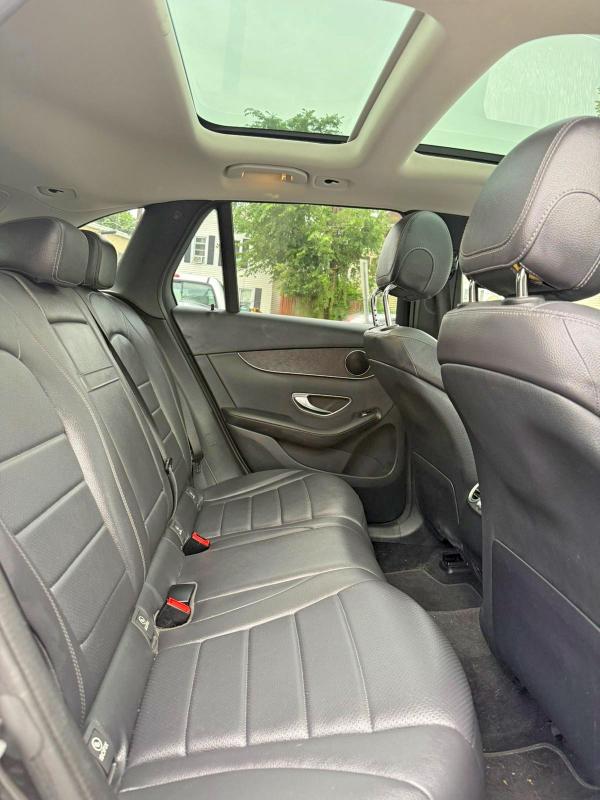 58909426 :رقم المزاد ، W1N0G8EB8MV302853 vin ، 2021 Mercedes-benz Glc مزاد بيع