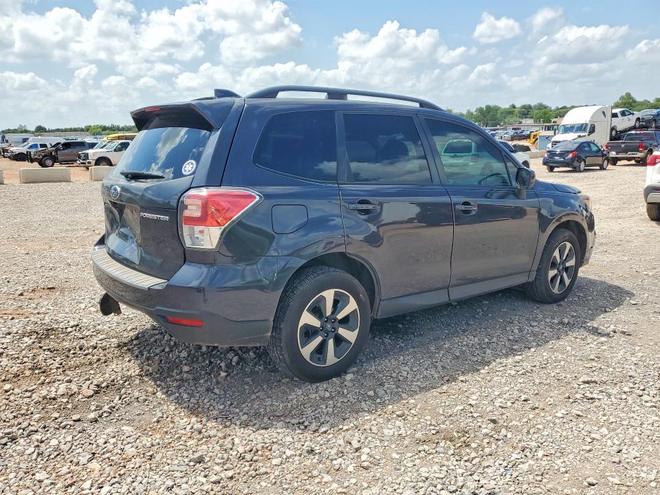 59156126 :رقم المزاد ، JF2SJAGC1JH472983 vin ، 2018 Subaru Forester مزاد بيع