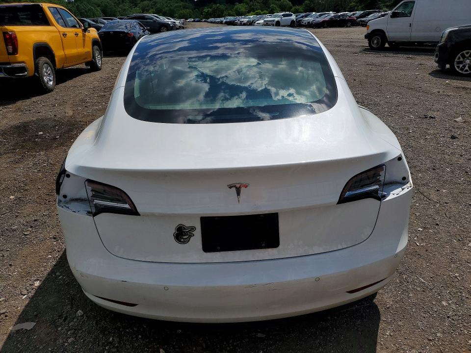 54858856 :رقم المزاد ، 5YJ3E1EAXKF441533 vin ، 2019 Tesla Model 3 مزاد بيع