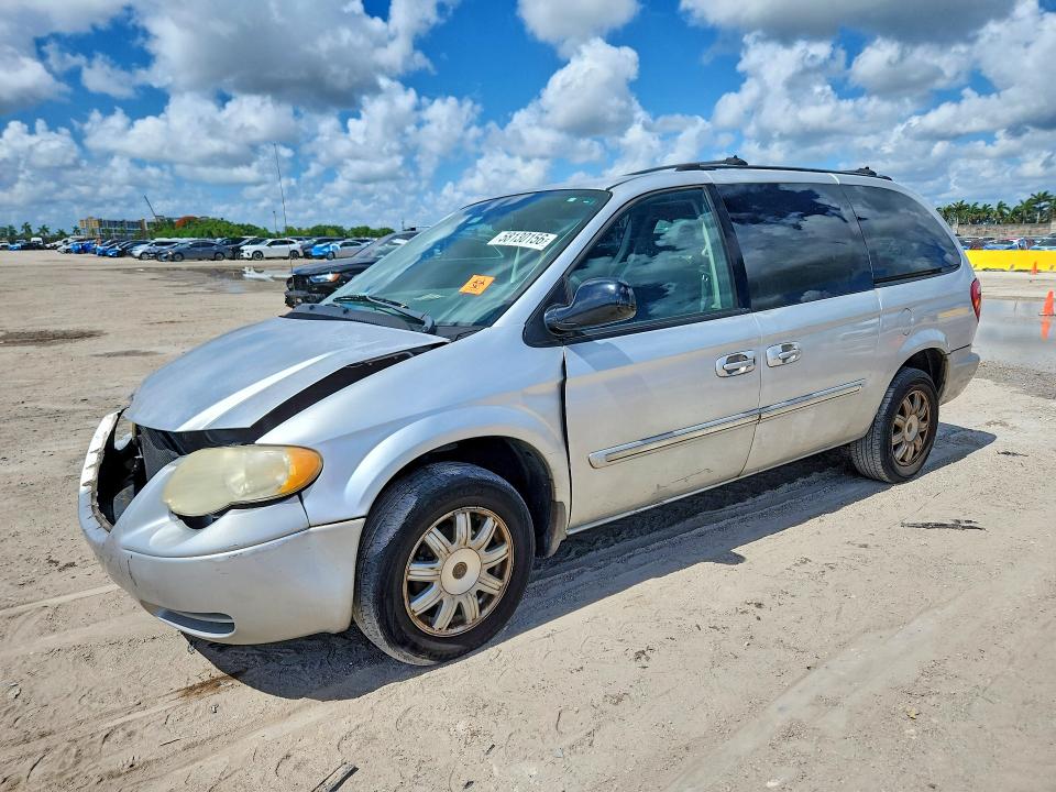 Продаж на аукціоні авто 2005 Chrysler Town & Country, vin: 2C8GP54L15R460579, номер лоту: 58130156