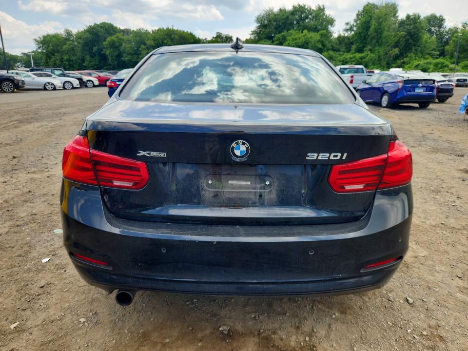 56252466 :رقم المزاد ، WBA8E5G54GNU21359 vin ، 2016 Bmw 320 مزاد بيع