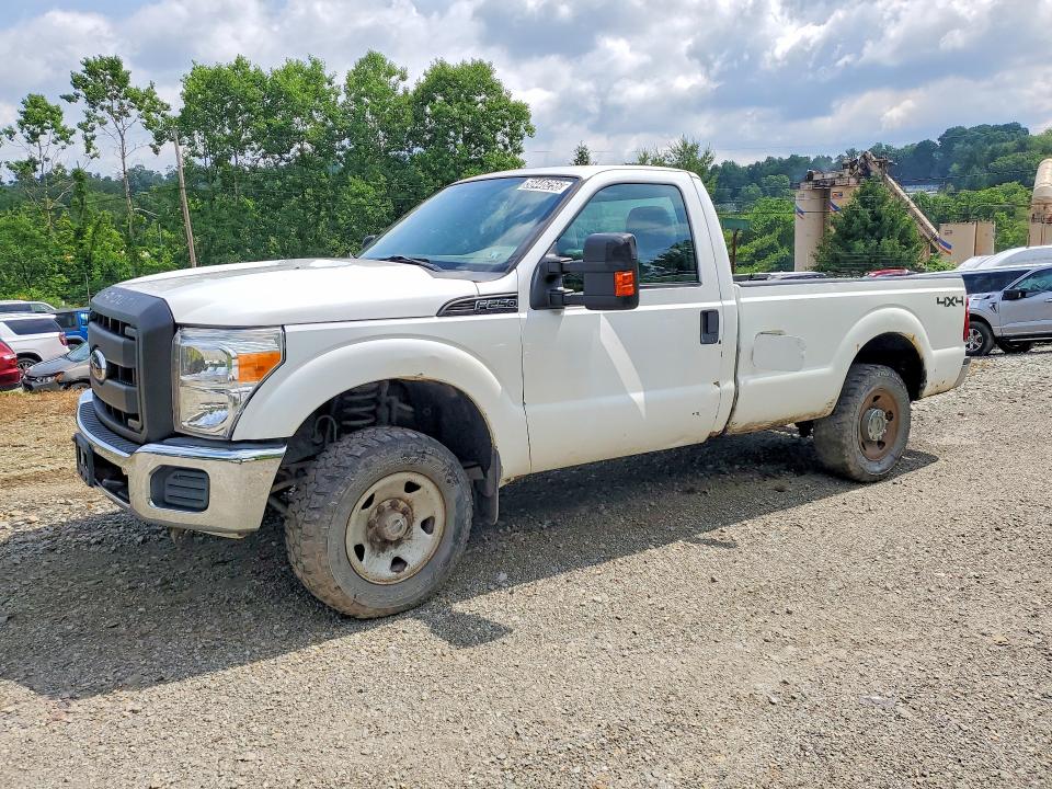 56446256 :رقم المزاد ، 1FTBF2B67BEC37529 vin ، 2011 Ford F250 مزاد بيع