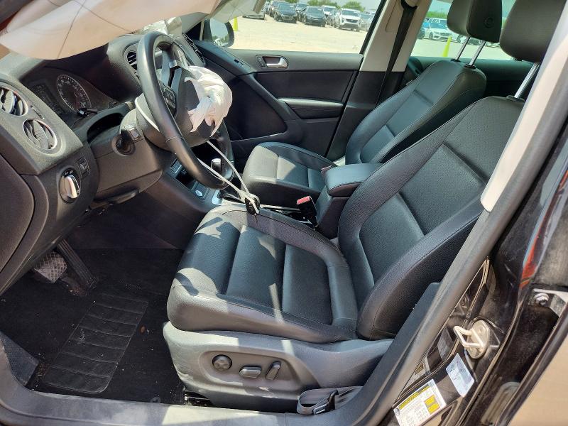 Auction sale of the 2017 Volkswagen Tiguan, vin: WVGRV7AXXHK012732, lot number: 55363716