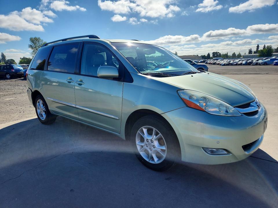 Продажа на аукционе авто 2006 Toyota Sienna, vin: 5TDBA22C26S059890, номер лота: 57923966
