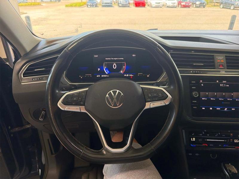 2022 Volkswagen Tiguan მანქანა იყიდება აუქციონზე, vin: 3VV3B7AX7NM110142, აუქციონის ნომერი: 55907416