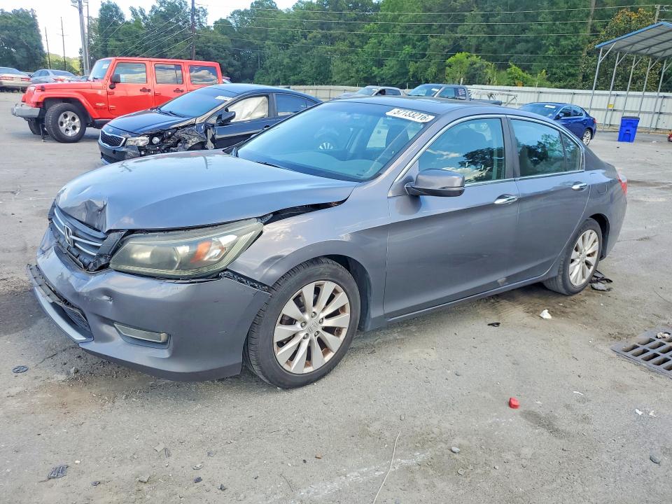 Auction sale of the 2013 Honda Accord, vin: 1HGCR2E72DA107153, lot number: 57133216