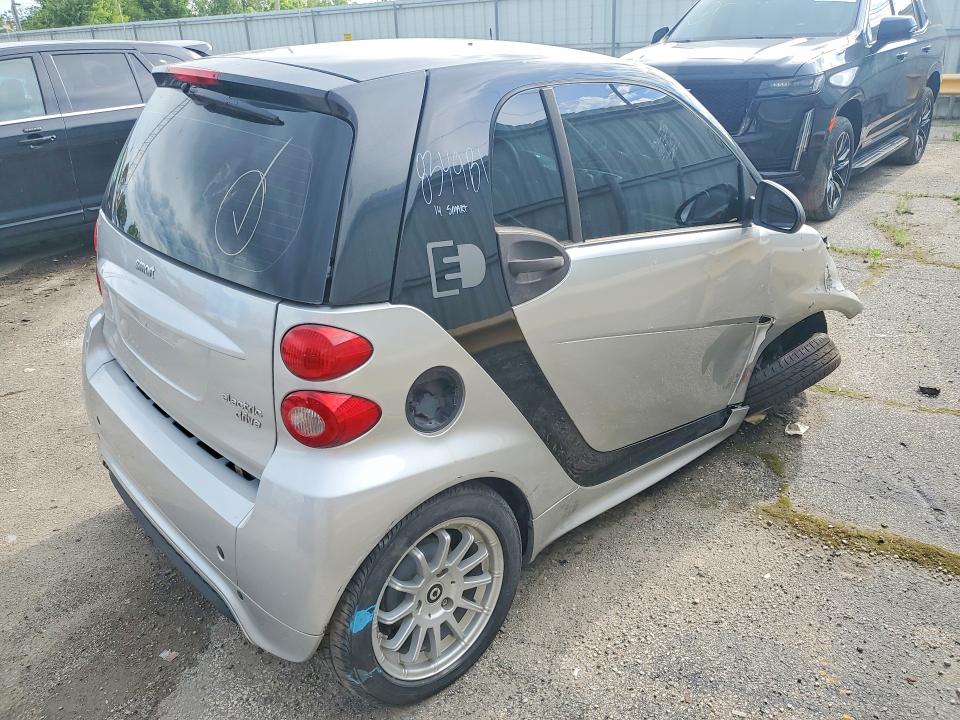 Aukcja sprzedaży 2014 Smart Fortwo, vin: WMEEJ9AA7EK736218, numer aukcji: 53089486