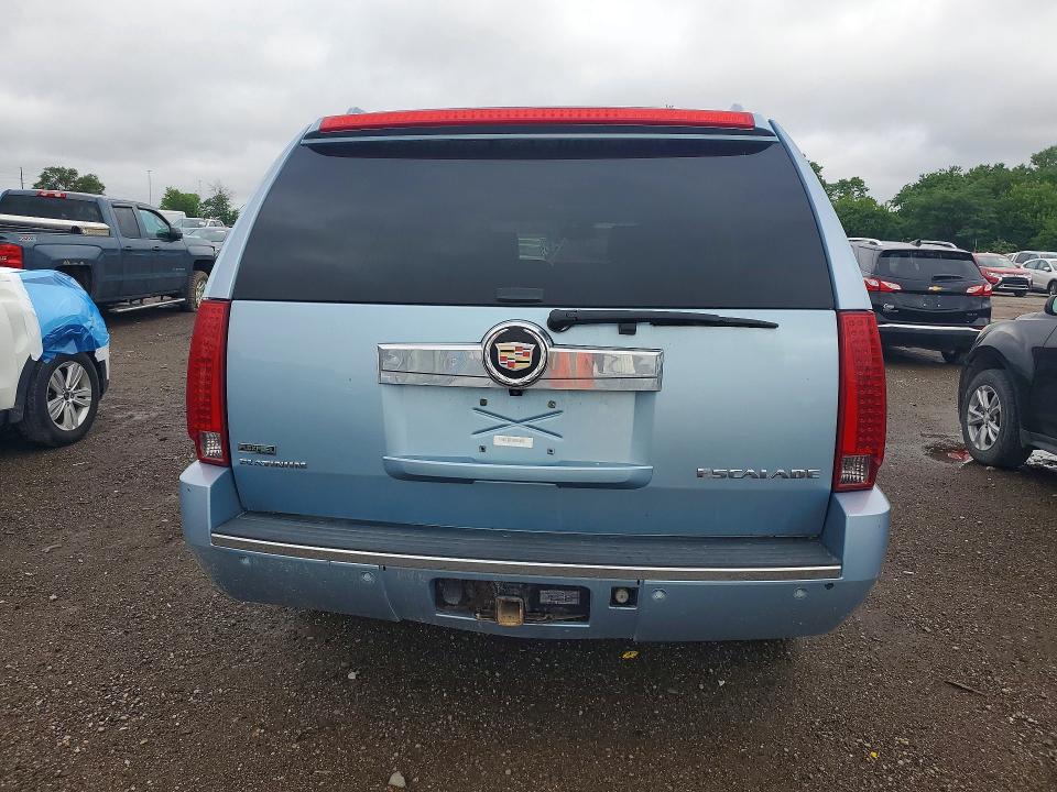 55711886 :رقم المزاد ، 1GYS4KEF8BR260418 vin ، 2011 Cadillac Escalade مزاد بيع