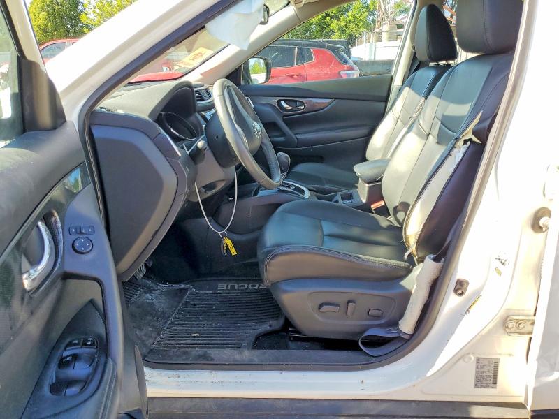2015 Nissan Rogue მანქანა იყიდება აუქციონზე, vin: 5N1AT2MV0FC830204, აუქციონის ნომერი: 55724346