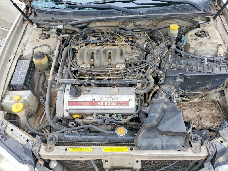 58041796 :رقم المزاد ، JN1CA31D11T834312 vin ، 2001 Nissan Maxima مزاد بيع