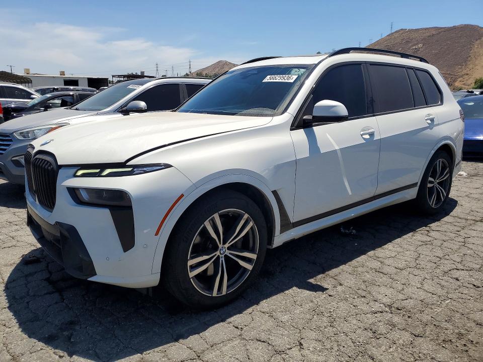 56629936 :رقم المزاد ، 5UX23EM05P9P84249 vin ، 2023 Bmw X7 مزاد بيع