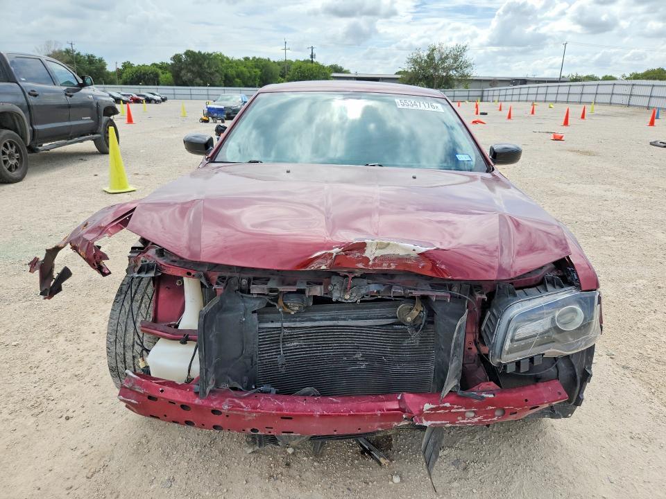 55347176 :رقم المزاد ، 2C3CCAAG2LH147575 vin ، 2020 Chrysler 300 مزاد بيع