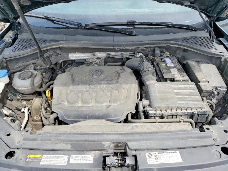 56486726 :رقم المزاد ، 3VV2B7AX0JM012706 vin ، 2018 Volkswagen Tiguan مزاد بيع