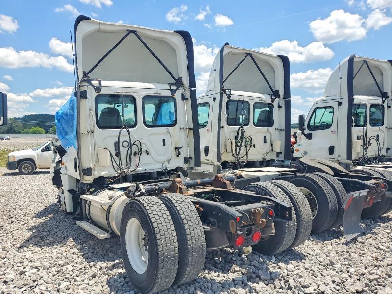 Продаж на аукціоні авто 2019 Freightliner Cascadia 125, vin: 3AKBGDDR6KSKS4912, номер лоту: 54417896