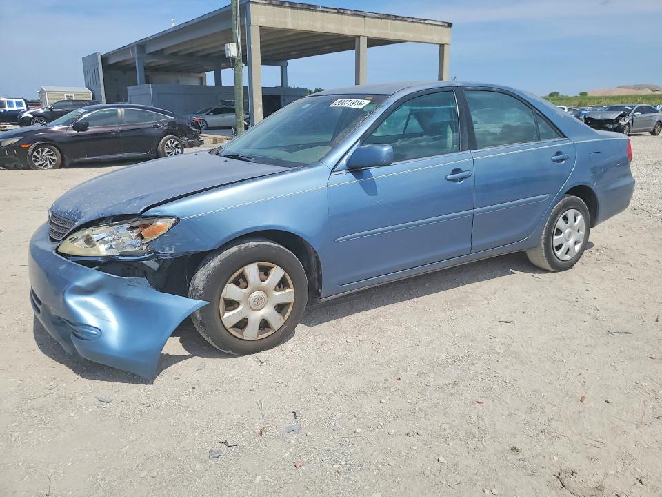 59071916 :رقم المزاد ، 4T1BE32K44U907869 vin ، 2004 Toyota Camry مزاد بيع