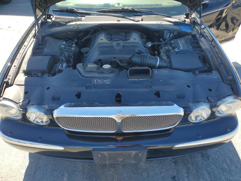 2006 Jaguar Vandenplas მანქანა იყიდება აუქციონზე, vin: SAJWA82B56SH11196, აუქციონის ნომერი: 57055046
