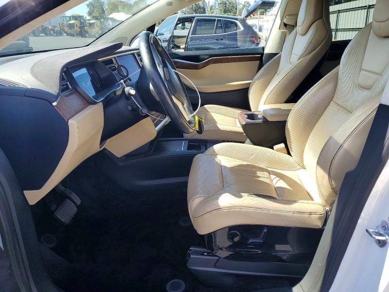 Продажа на аукционе авто 2017 Tesla Model X, vin: 5YJXCBE2XHF035119, номер лота: 58469986